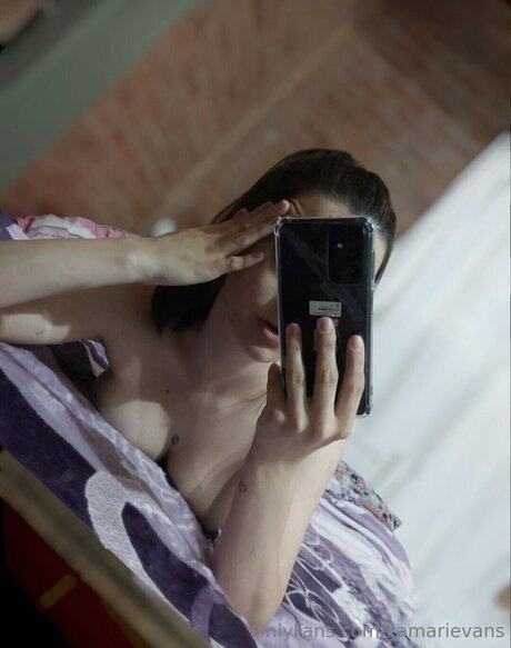 Kamarievans top model img