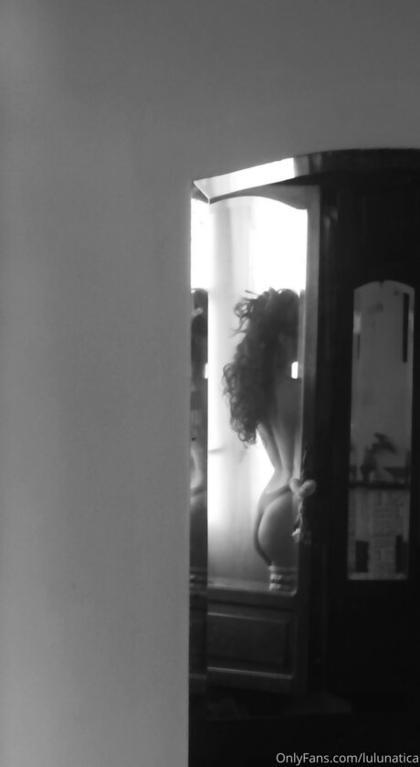 Lulunatica pornstar top picture