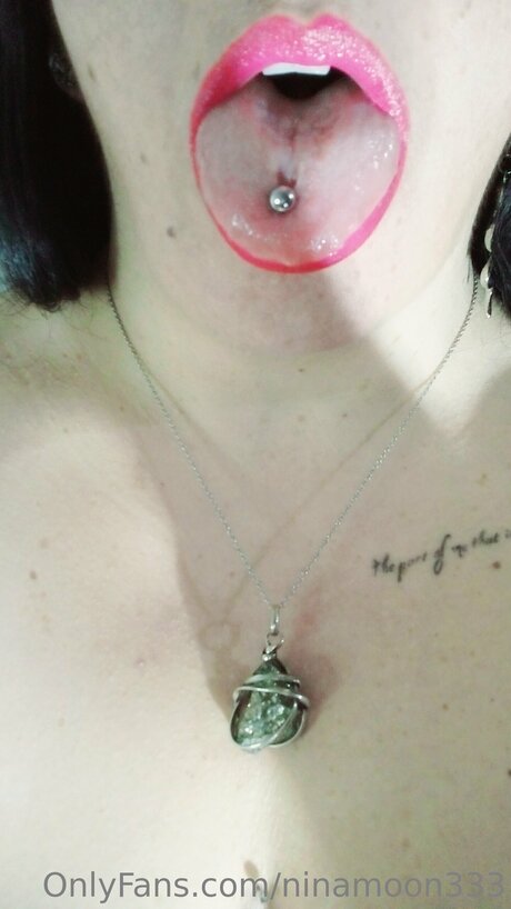 Ninamoon333 pornstar best picture