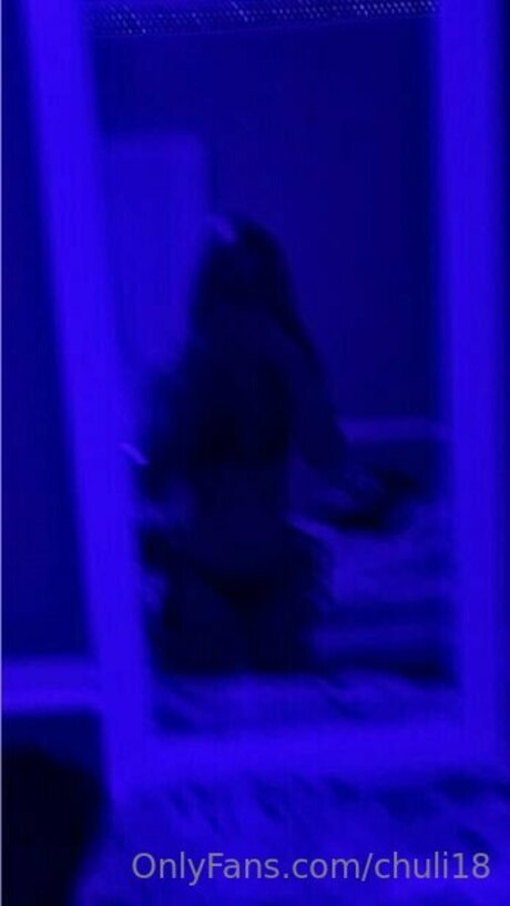 Chuli18 naked actress picture