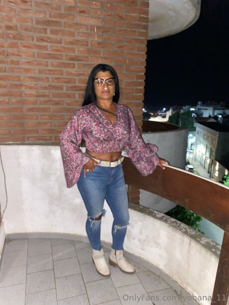 Yohana 11 nice pornstar pic
