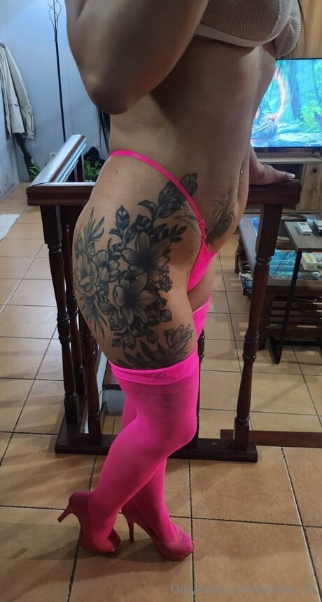 Yohana 11 sex star photo