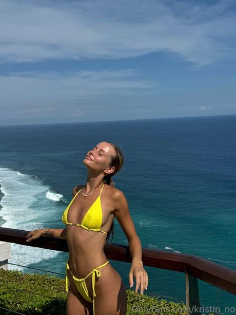 Kristin No sex model pic