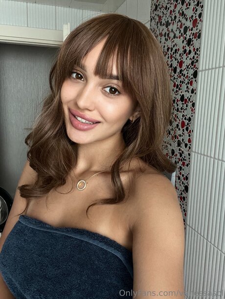 Vanessasol adult star pic