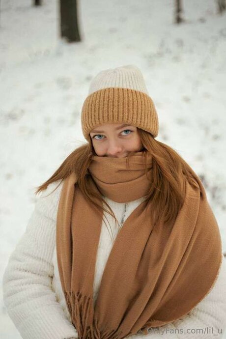 Lil U model hot pictures