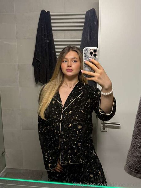 Rinaraye pornstar nice photo