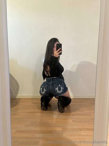 Vanessashemlis sex actress photos