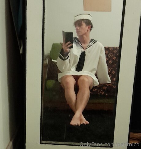 Petitnico xxx actress gallery