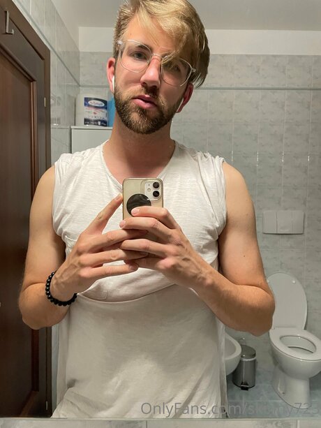 Skinny723 nice pornstar pictures