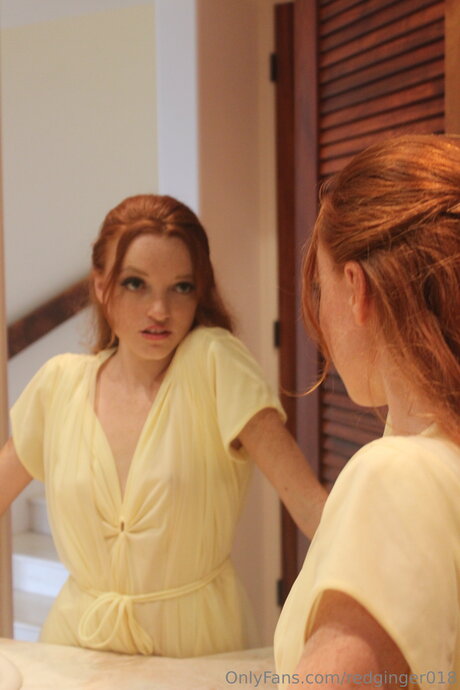 Redginger018 hot star images