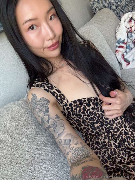 Kimipark model exclusive photo