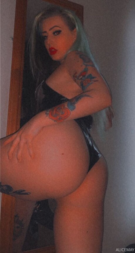 Maybabe2020 model exclusive galleries