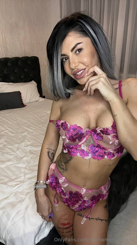 Duchamprivatexxx erotic star photos