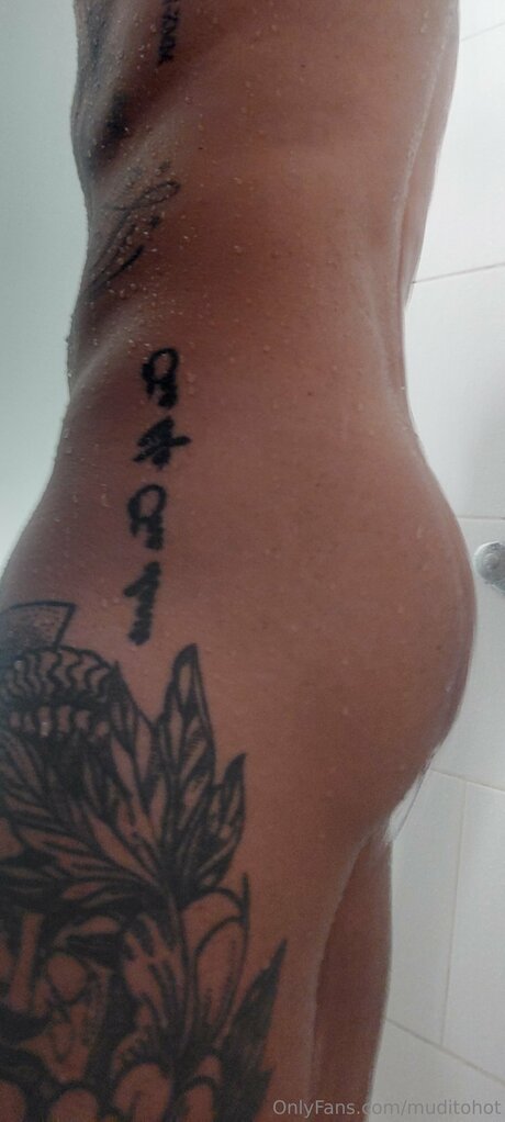 Muditohot pornstar top photo