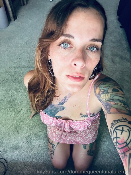 Dommequeenlunalurefree beautiful actress photos