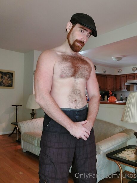 Lukos model naked archive