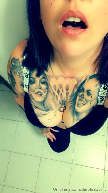 Diabla23only adult model gallery