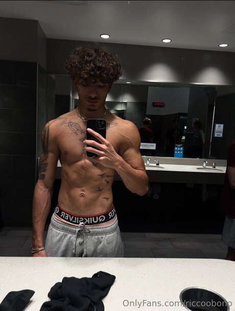 Riccoobono pretty pornstar pics