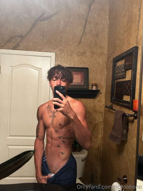 Riccoobono model naked archive