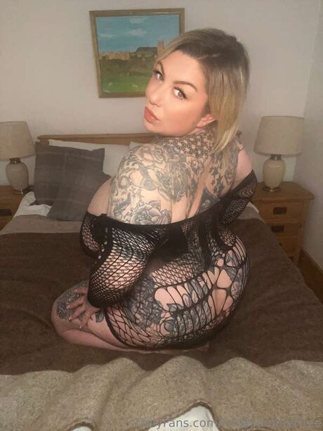 Katiesummerfree model sex picture