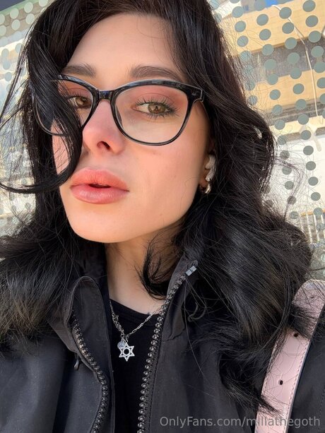 Millathegoth nude star pics