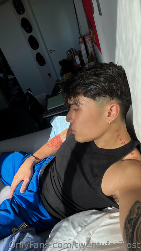 Twentyfor7lost nudes star galleries