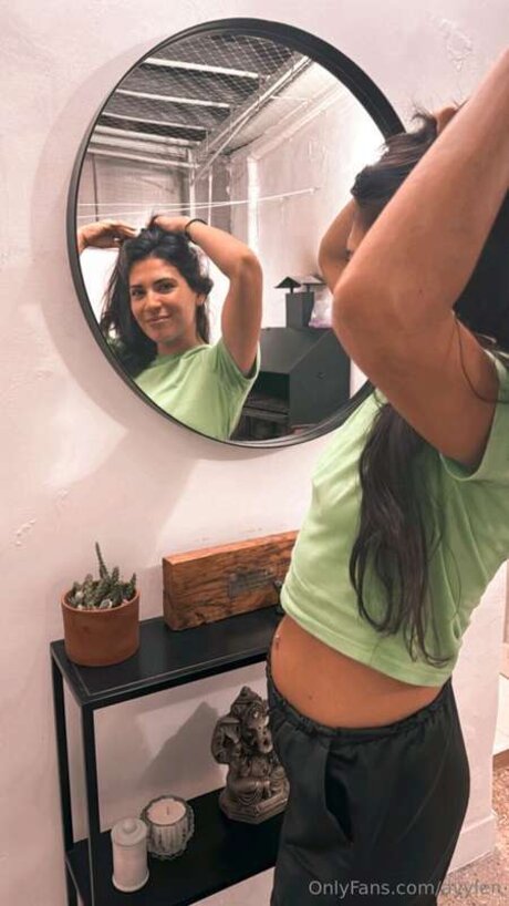 Ayylen sex star gallery