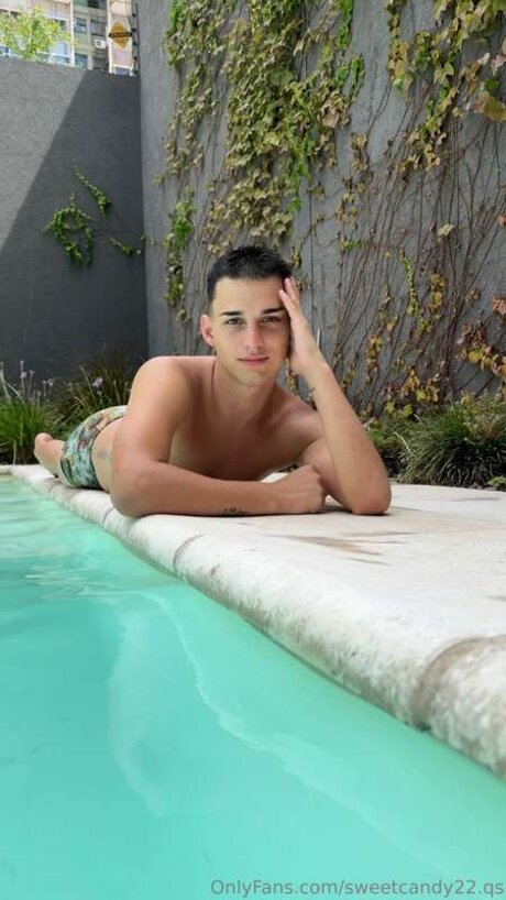 Sweetcandy22 Qs star adult image