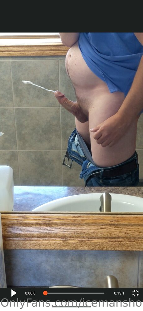 Icemanshow nude star image