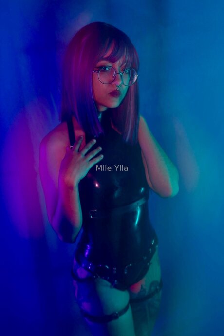 Yllaaa adult star image