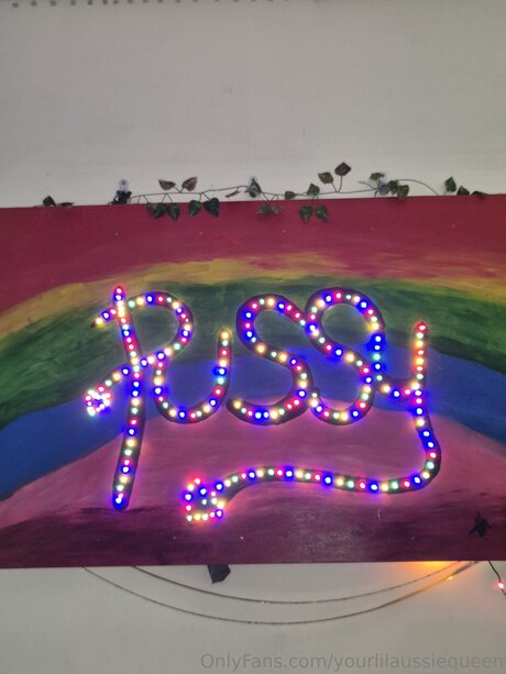 Yourlilaussiequeen xxx actress archive