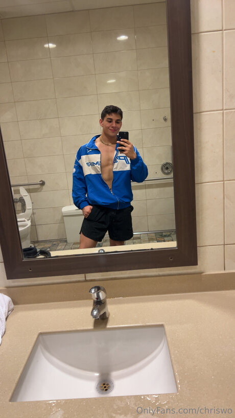 Chriswo perfect star photo