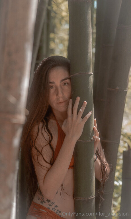 Flor Apassion star perfect photos