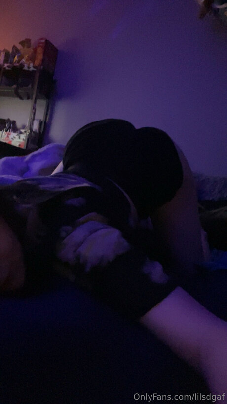 Lilsdgaf sex actress pic