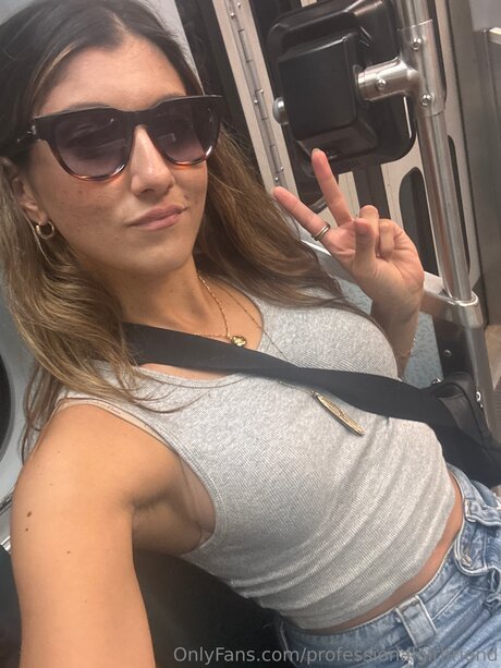 Professionalgirlfriend perfect star pic