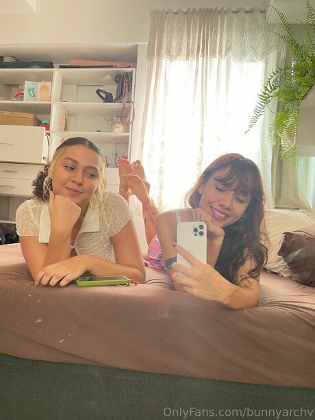 Bunnyarchv free star picture