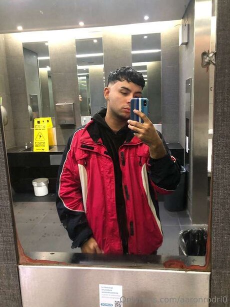 Aaronrodri0 top star pics