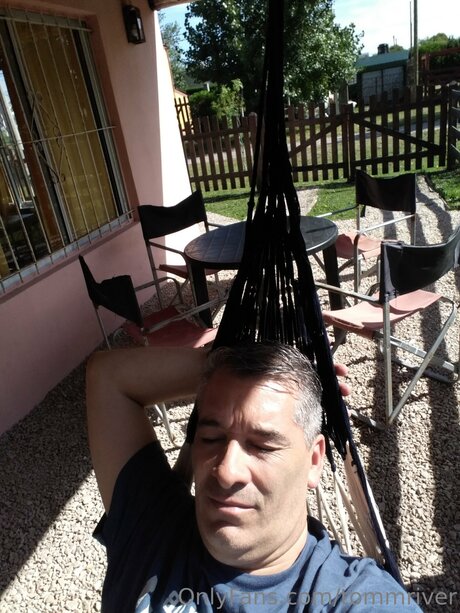 Tommriver top star pic