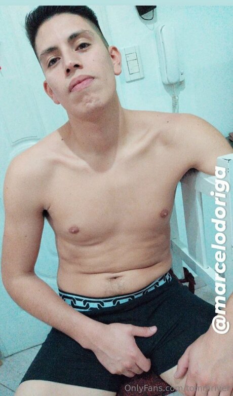 Tommriver best model images