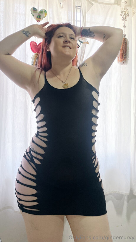 Gingercurvy pornstar adult photo