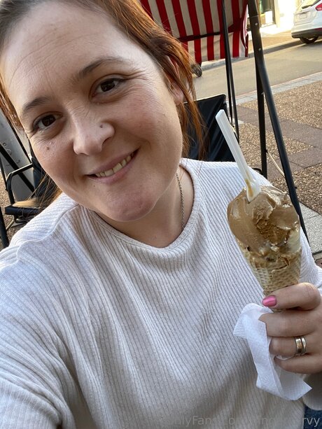 Gingercurvy star nude pics