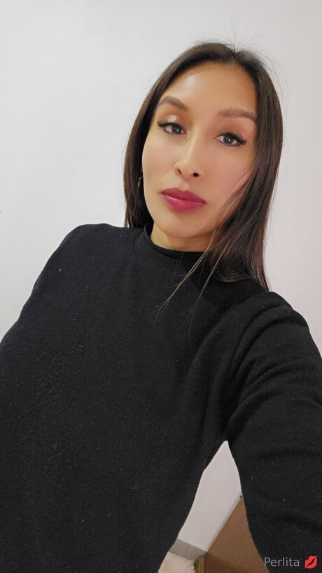 Perlita560 hd star img