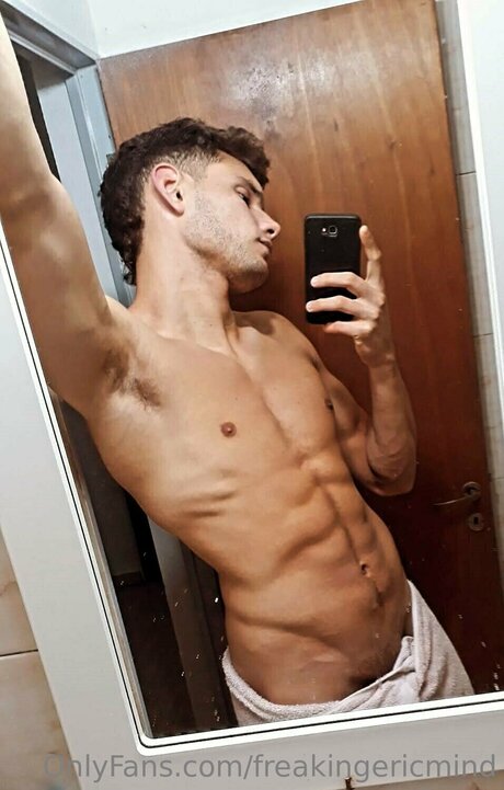 Freakingemind exclusive model pics