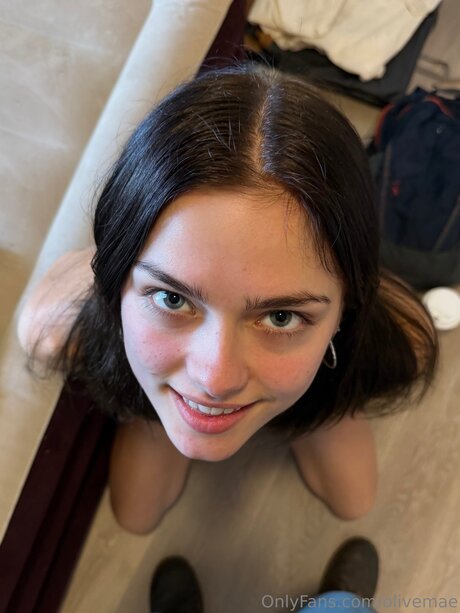 Olivemae pretty model pics
