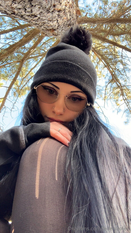 Jadelisee sexy pornstar img