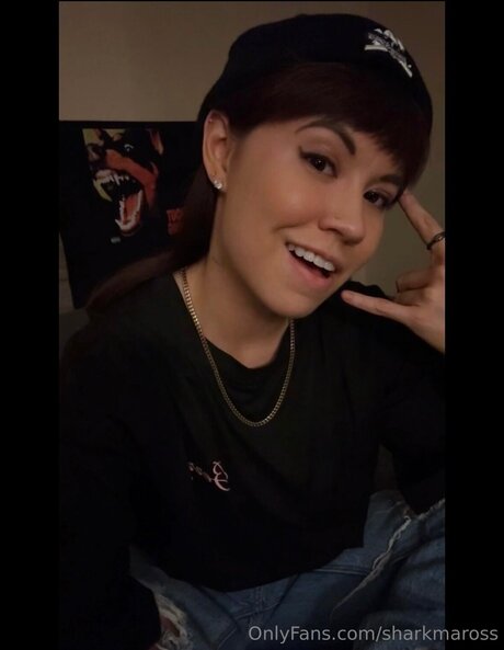 Sharkmaross star naked pictures
