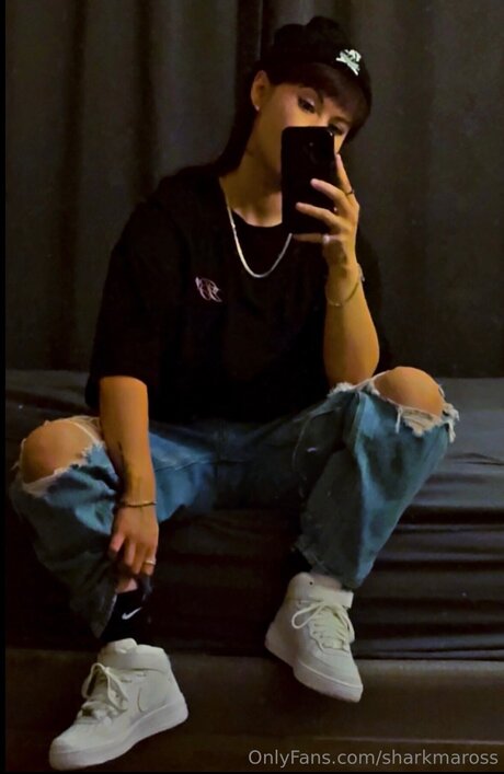 Sharkmaross erotic pornstar pics