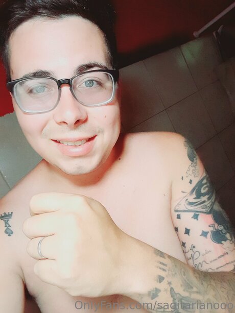 Sagitarianooo xxx pornstar photos