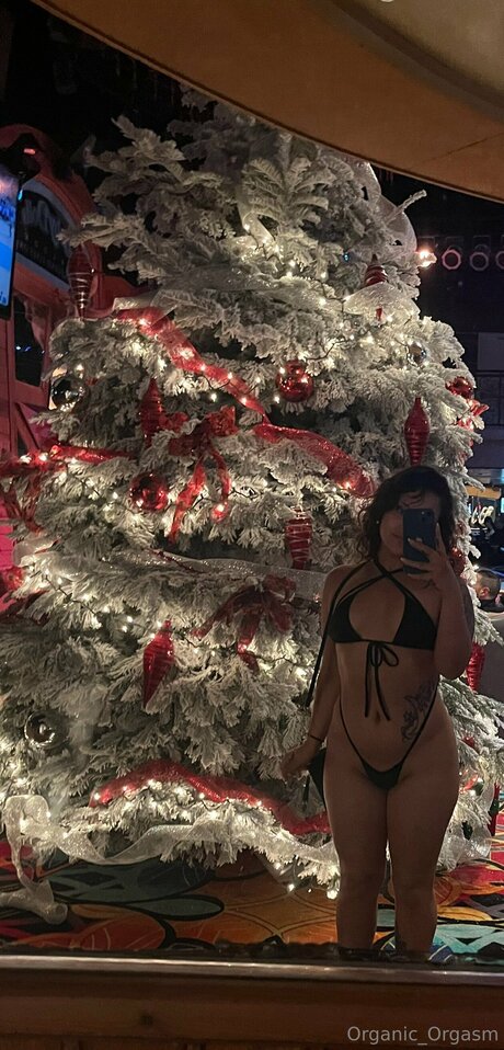 Organic Orgasm model xxx photo