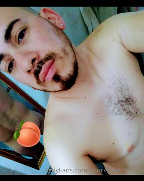 Yoursweet Daddy art model photo